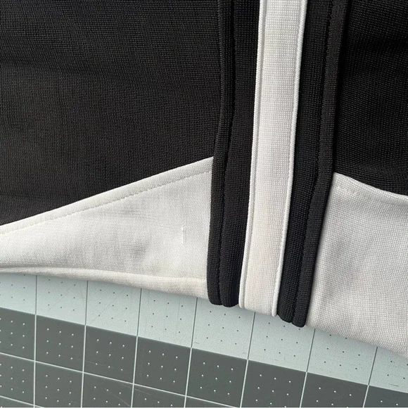 Lot of 3 bodycon color block black dresses Guess Marciano H&M - Picture 7 of 12